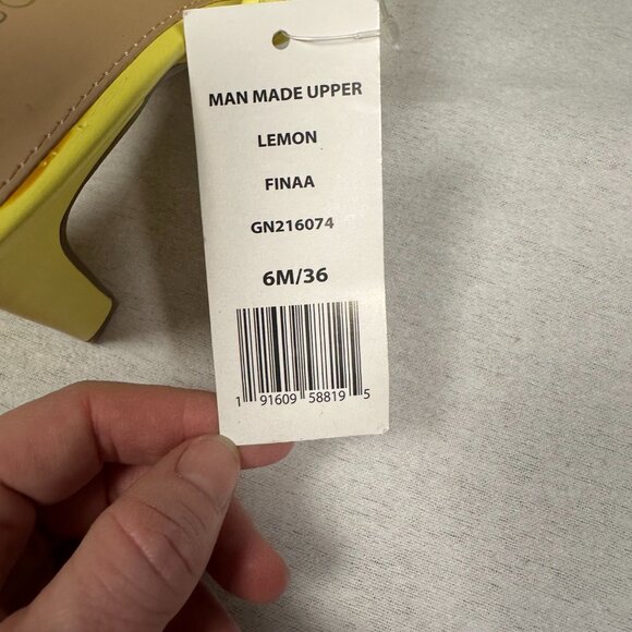 BCBGeneration Finaa Heel Lemon Size 6 Womens NWT - Picture 5 of 6